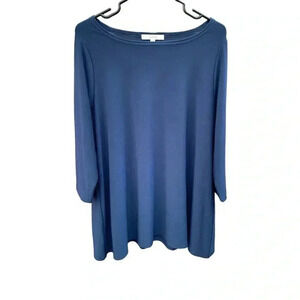 Simpli blue tunic, 3/4 sleeves,  stretchy boat neckline, easy care, packable